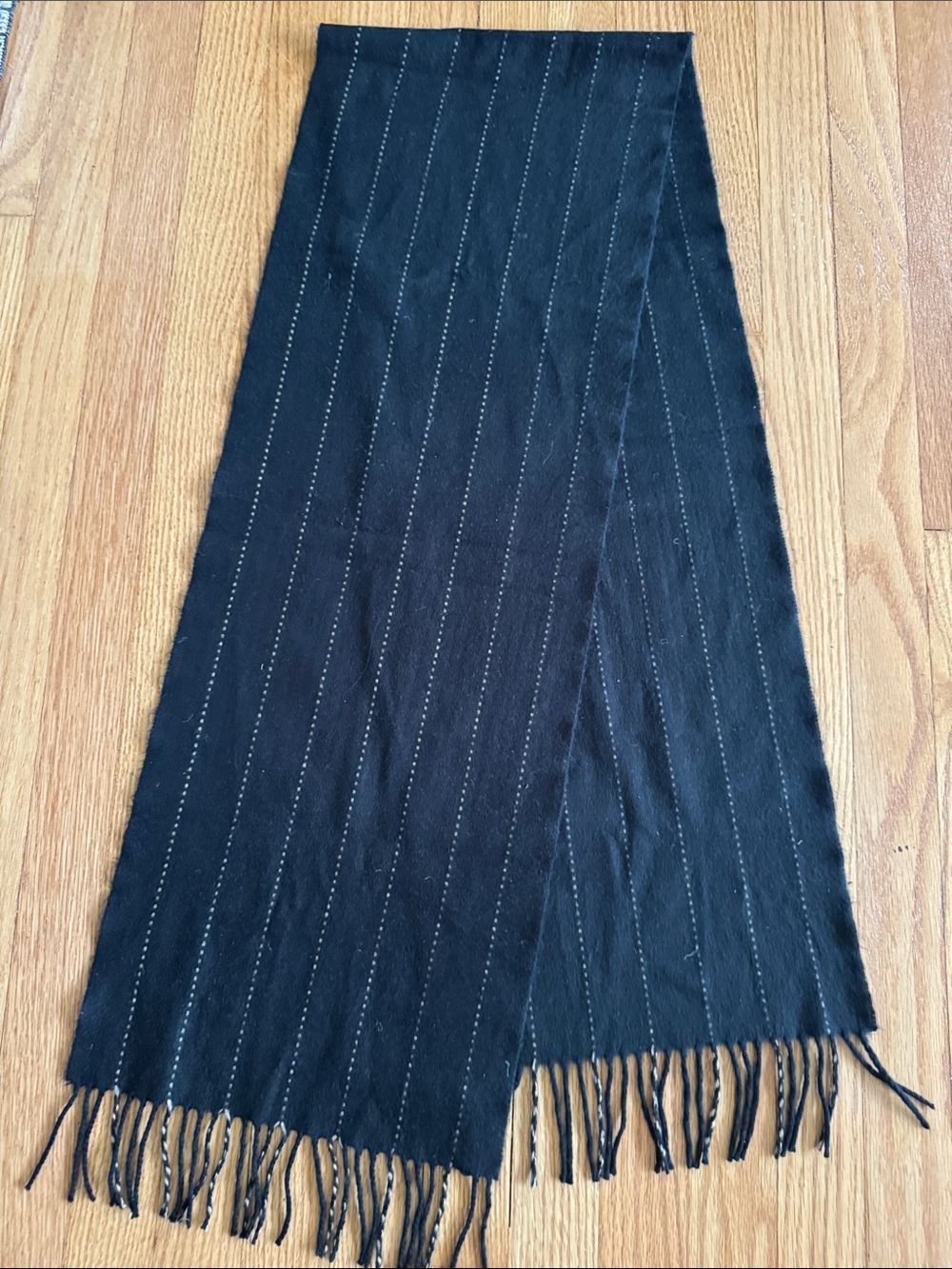 Cashmere fringed scarf